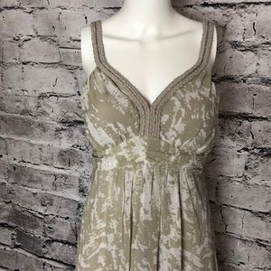 Maxi Dress. White and light tan.